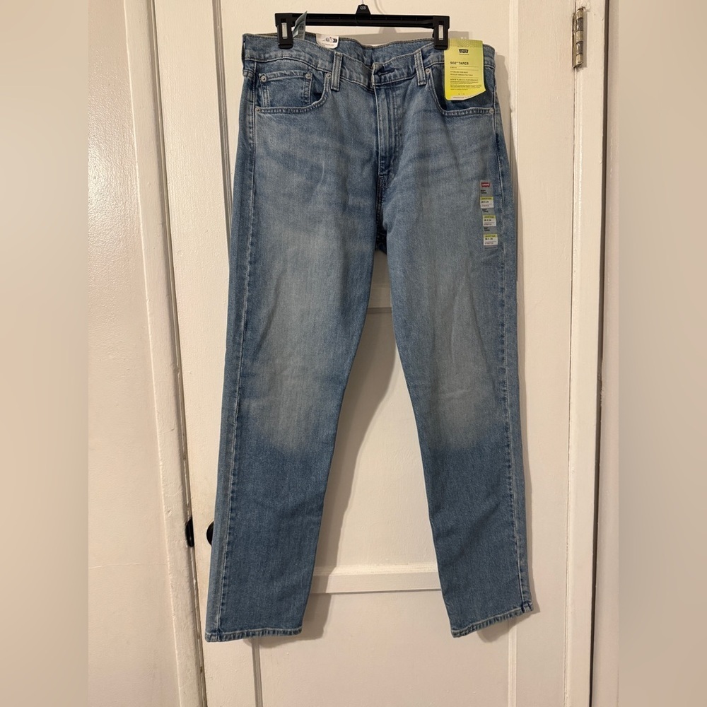 Levi’s jeans 502 Taper 36x34 NWT